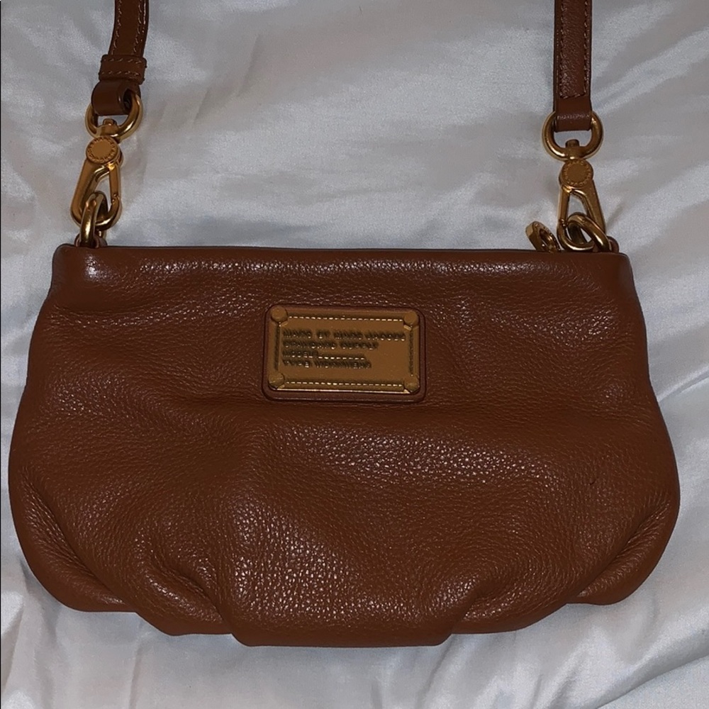 Marc Jacobs Tan Crossbody bag